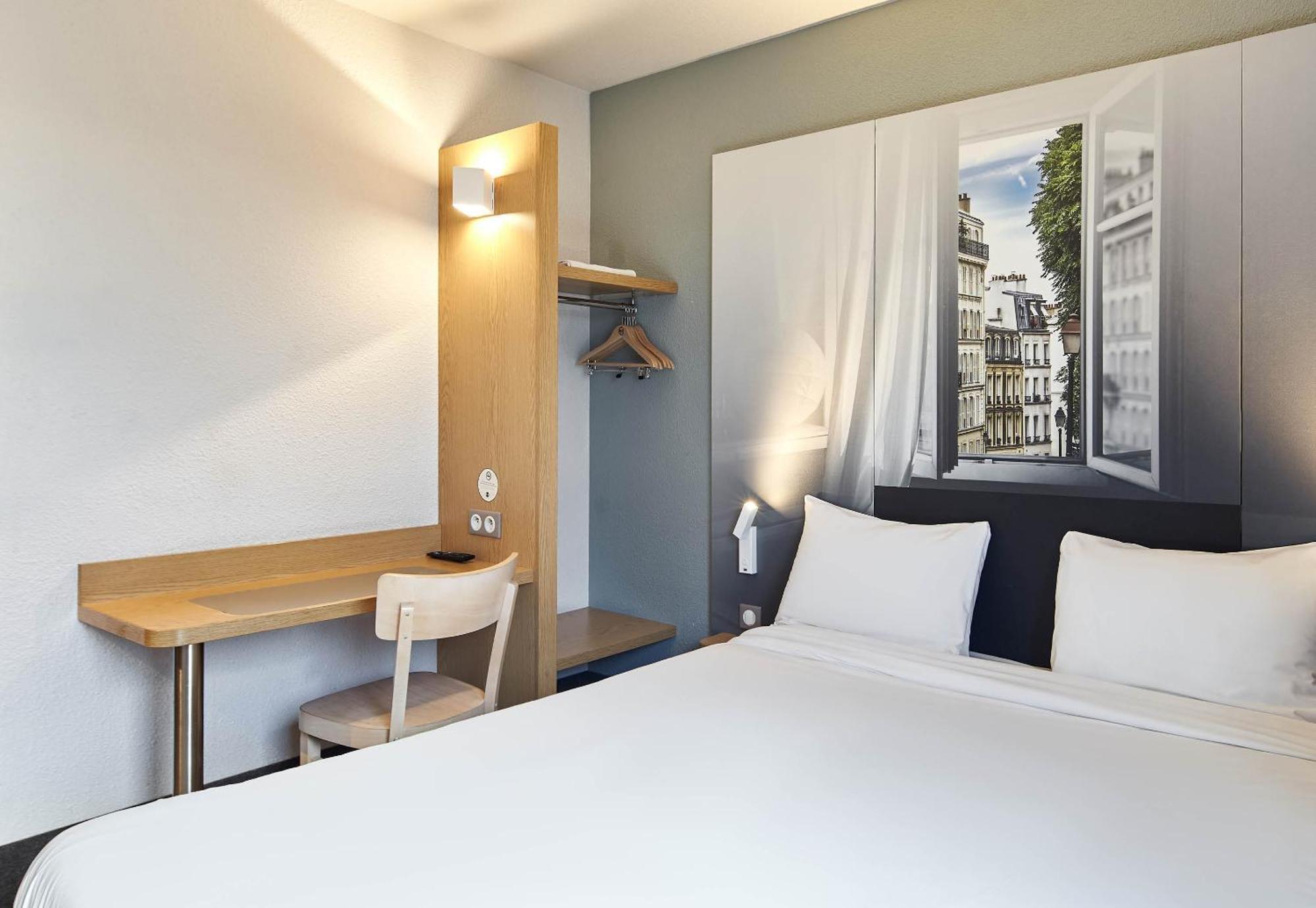 B&B Hotel Paris Le Bourget Esterno foto