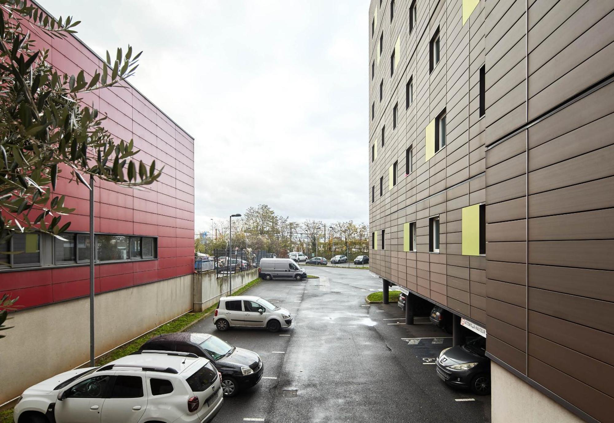 B&B Hotel Paris Le Bourget Esterno foto