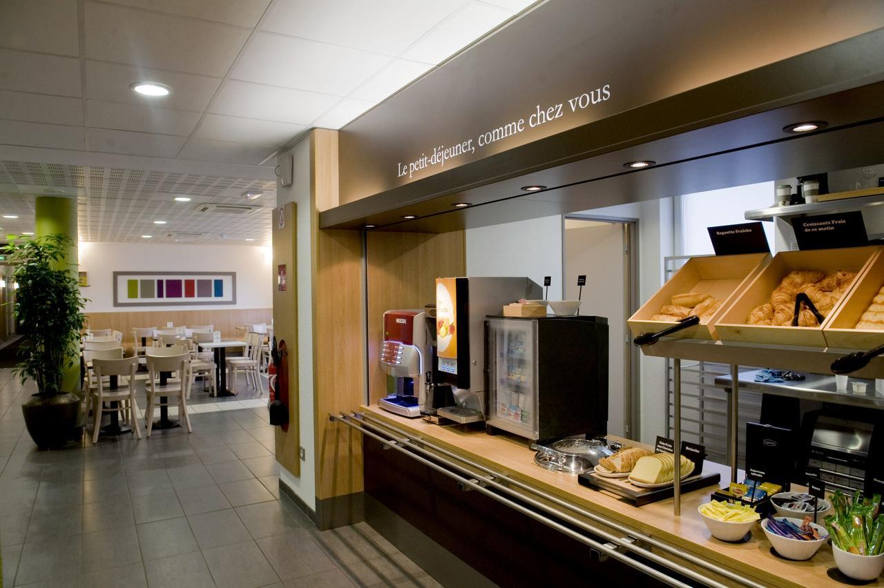 B&B Hotel Paris Le Bourget Esterno foto