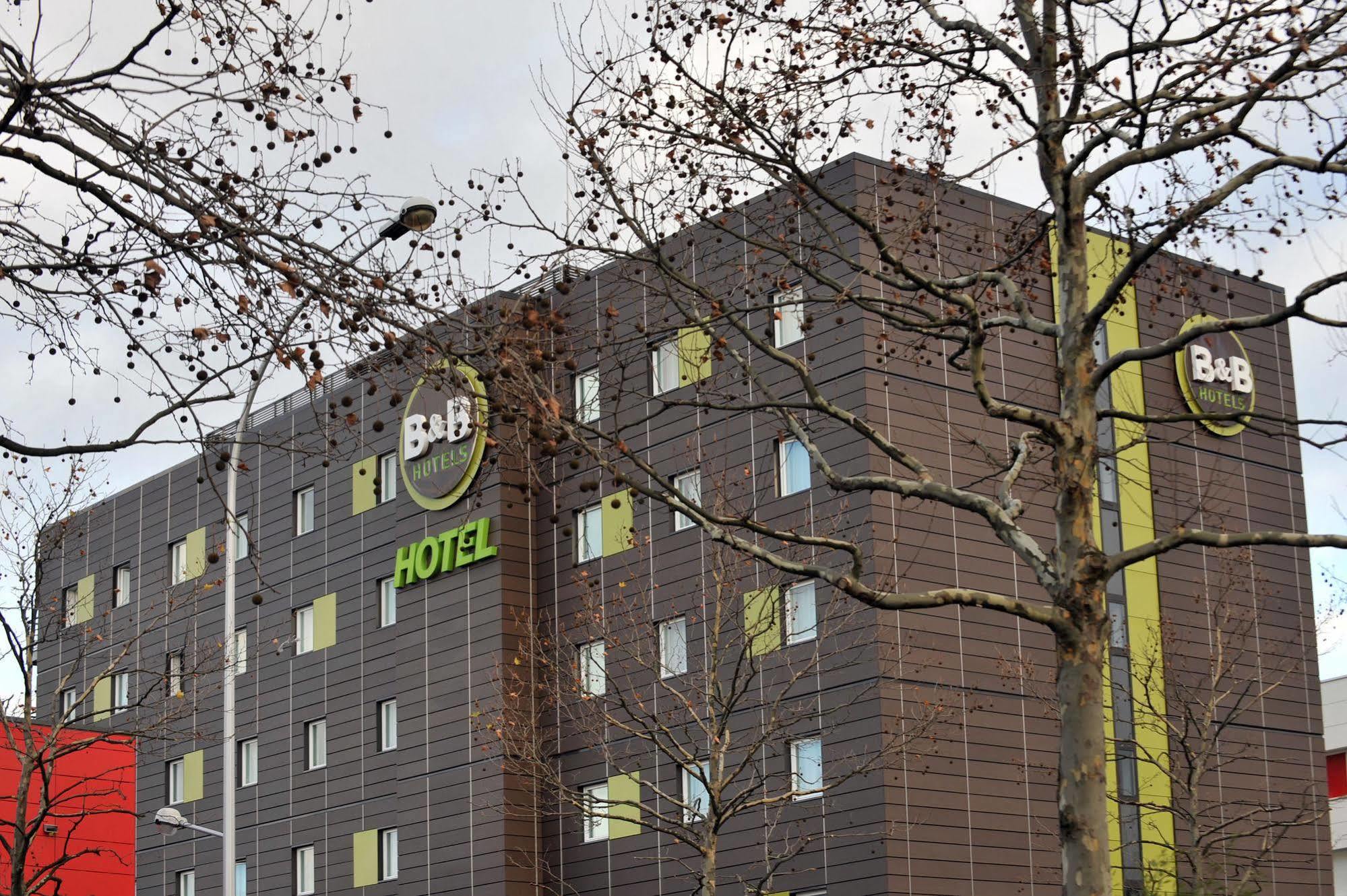 B&B Hotel Paris Le Bourget Esterno foto