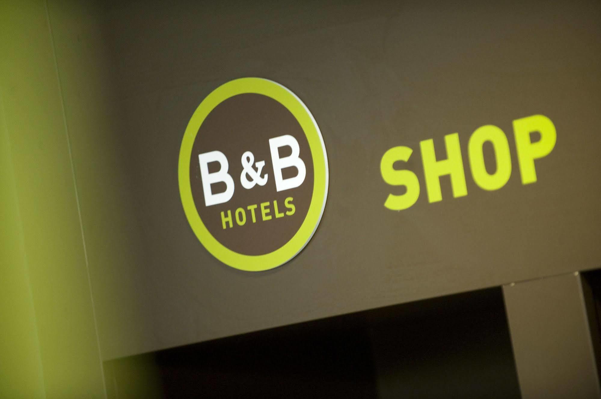 B&B Hotel Paris Le Bourget Esterno foto