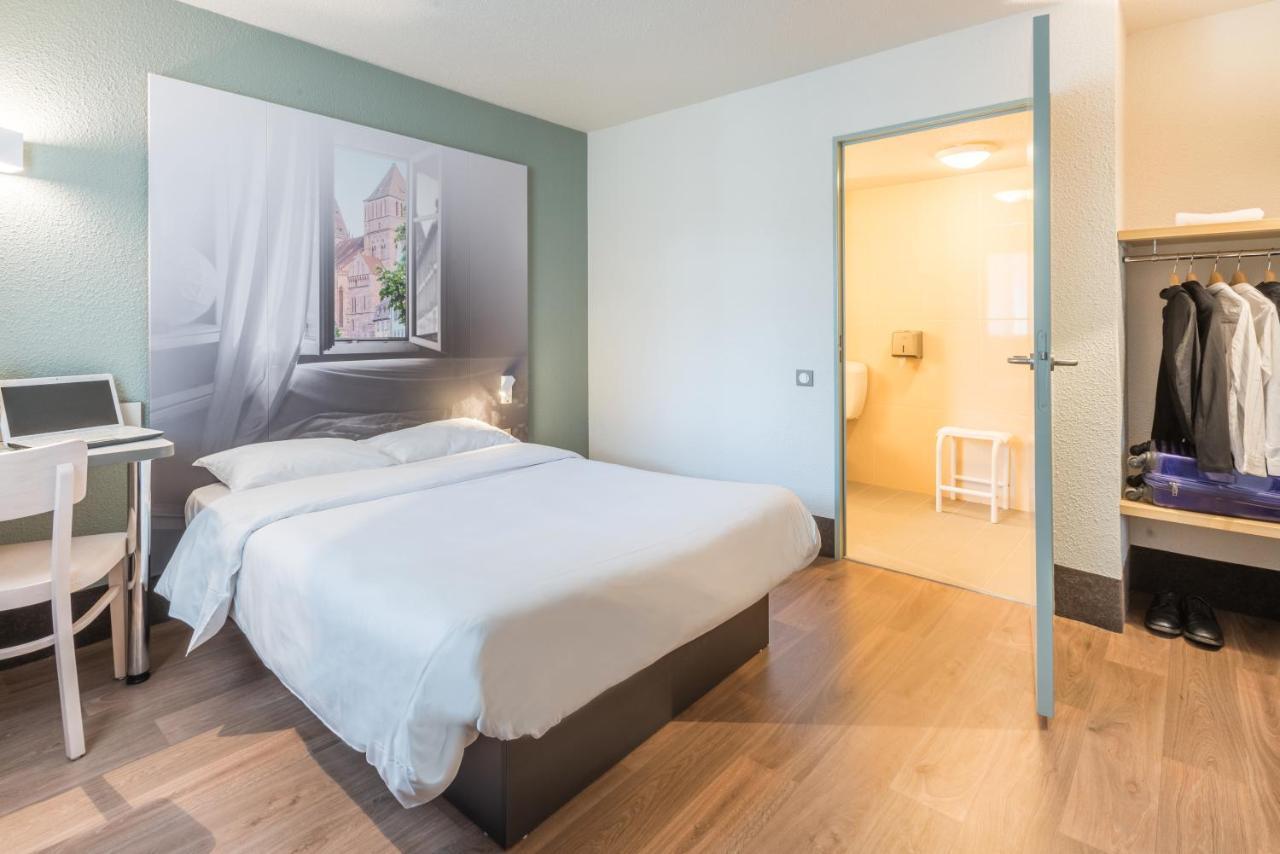 B&B Hotel Paris Le Bourget Esterno foto